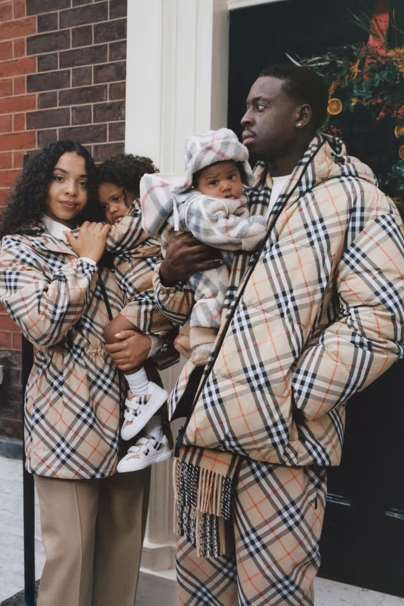 Burberry 正式发布 2024 Festive 系列大片