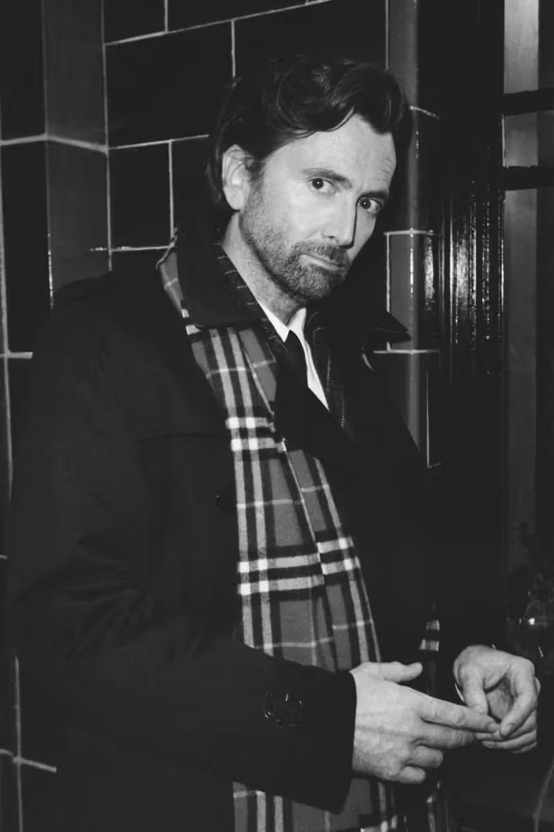 Burberry 正式发布 2024 Festive 系列大片