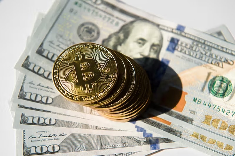 創造歷史！Bitcoin 比特幣正式突破 10 萬美元