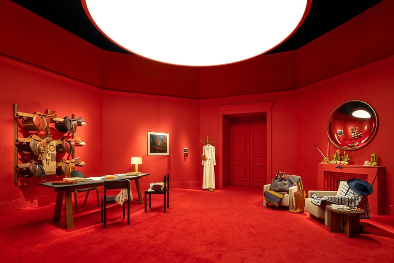 走进 Hermès 全新「骑境谜踪」上海展览