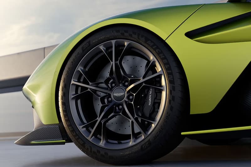 Aston Martin 發表 1,064 匹馬力混合動力全新超跑 Valhalla