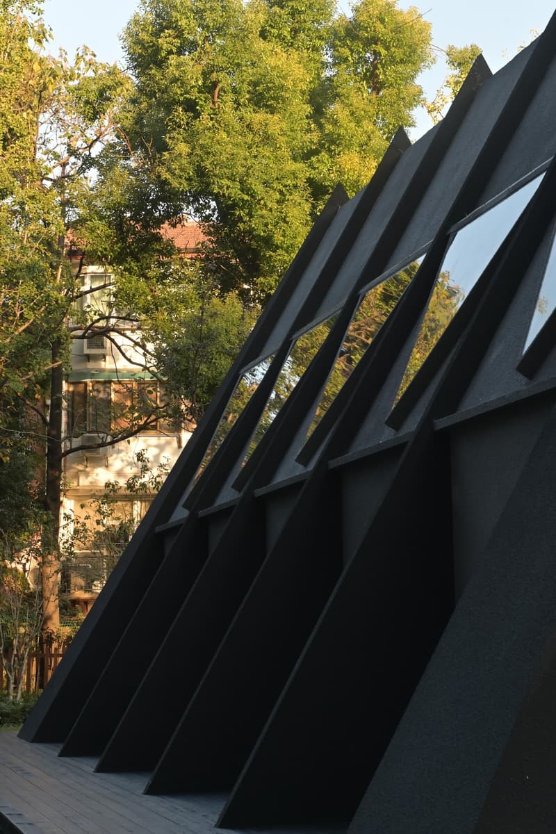 走进 theboyhasnopatience 上海概念期间店