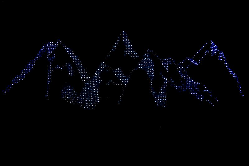 从品牌发布会到三城快闪，迪桑特如何讲述「迎峰而上」的故事？