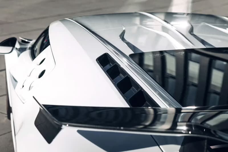 Bugatti 极限量 10 辆神兽 Centodieci 公开现身市场拍卖