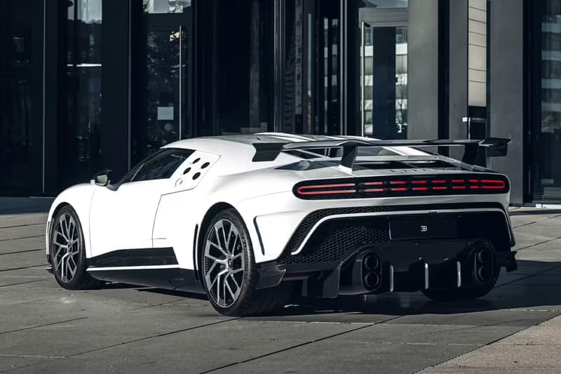 Bugatti 极限量 10 辆神兽 Centodieci 公开现身市场拍卖