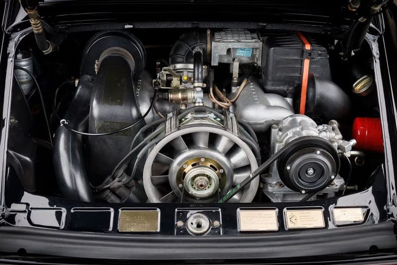 經典越野改裝版本 1986 Porsche 911 展開拍賣