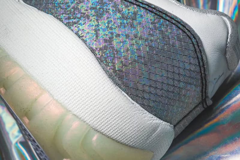 率先近賞 Air Jordan 11 Low 全新蛇年配色「Year of the Snake」