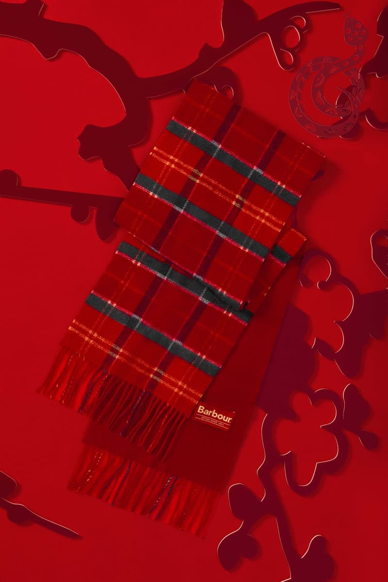 Barbour 推出 2025 新年限定系列
