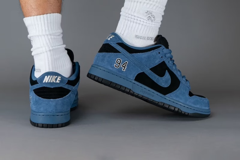 率先上脚 Supreme x Nike SB Dunk Low 最新联名配色「Ocean Fog」