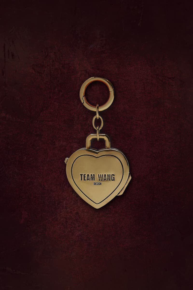 TEAM WANG Design 2025 蛇年「HOPE YOU GET RICH」唐装系列发布