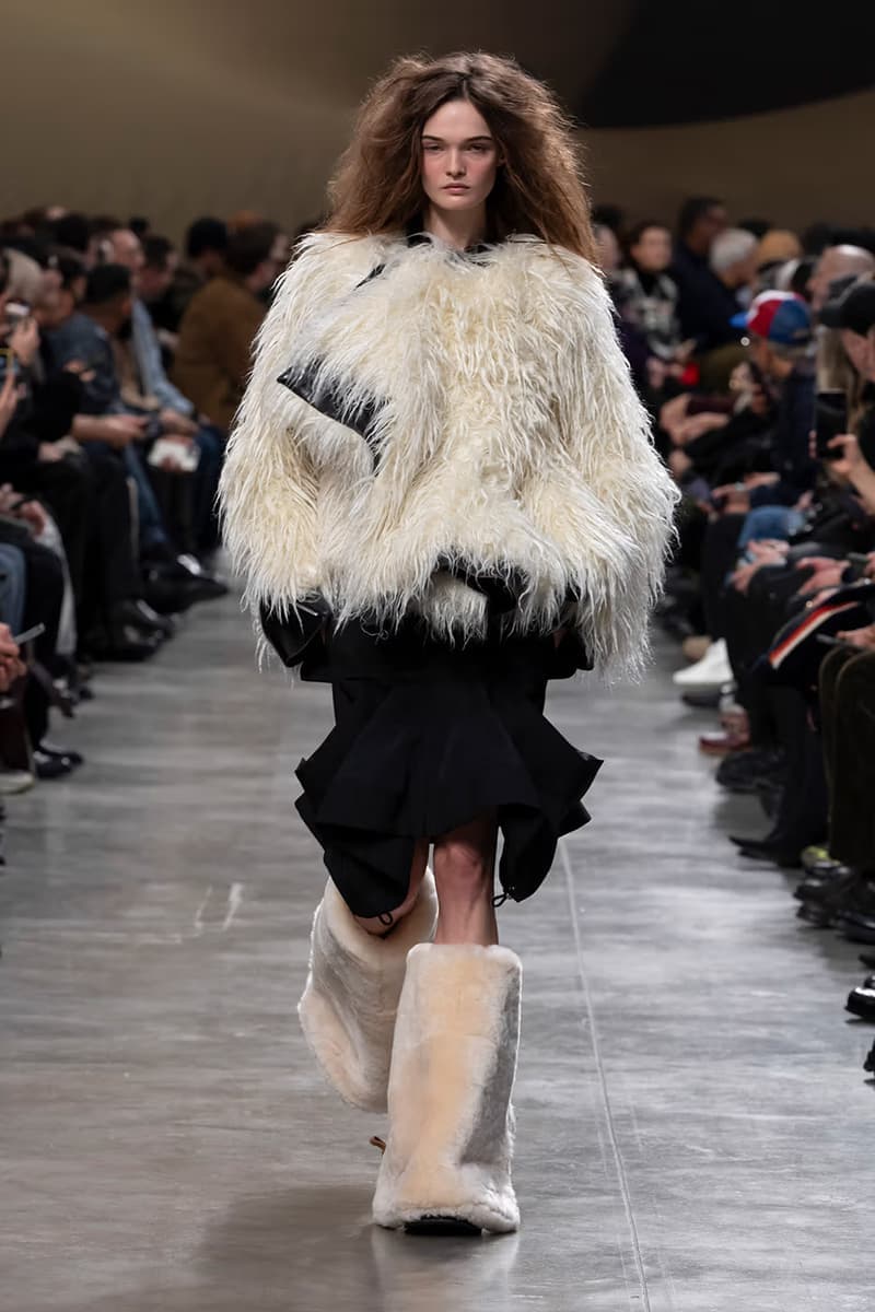 sacai 发布 2025 秋冬系列大秀