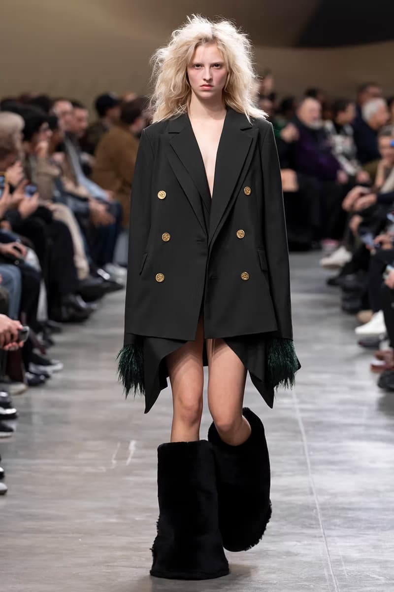 sacai 发布 2025 秋冬系列大秀