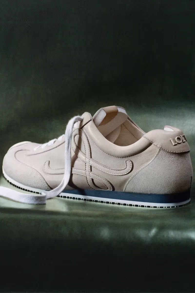 LOEWE 發佈最新芭蕾舞跑鞋 Ballet Runner 2.0