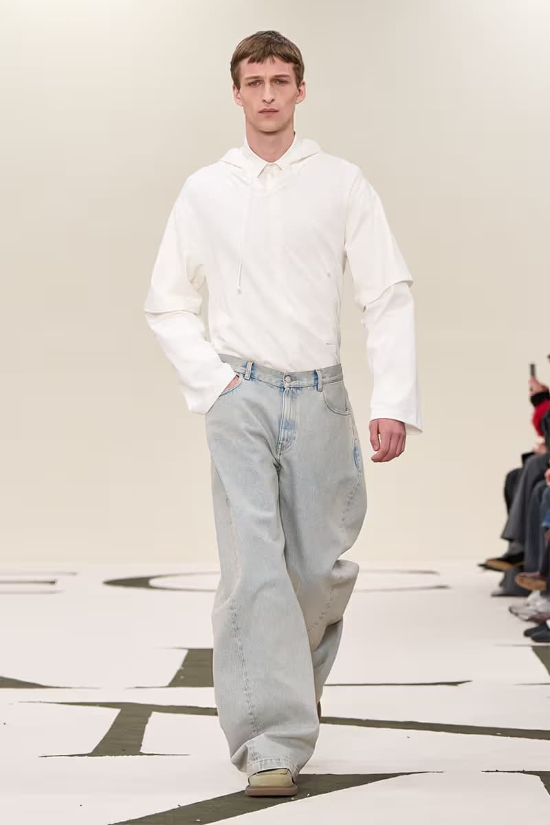 Calvin Klein Collection 2025 秋季系列大秀登場