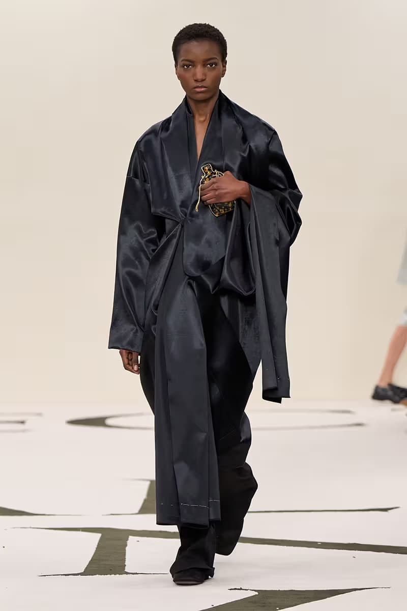 Calvin Klein Collection 2025 秋季系列大秀登場