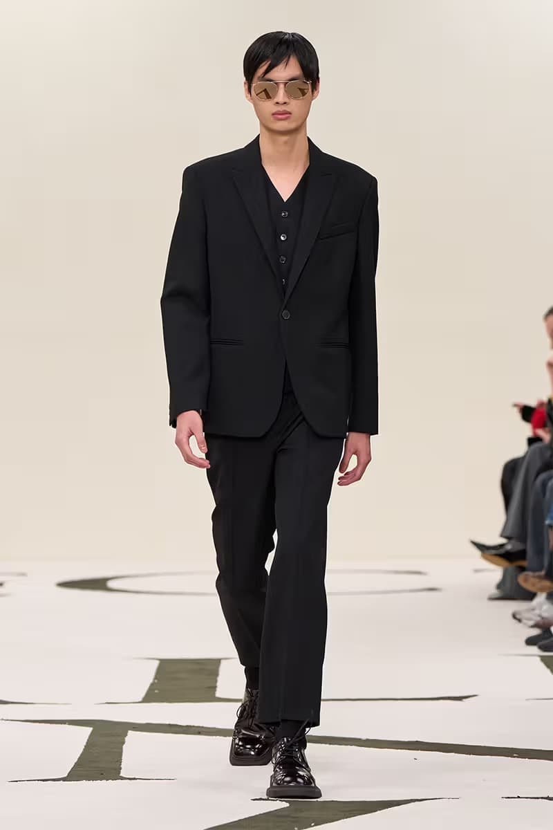 Calvin Klein Collection 2025 秋季系列大秀登場