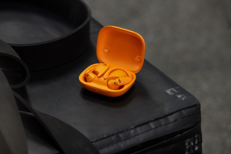 Beats 正式推出全新 Powerbeats Pro 2 耳机