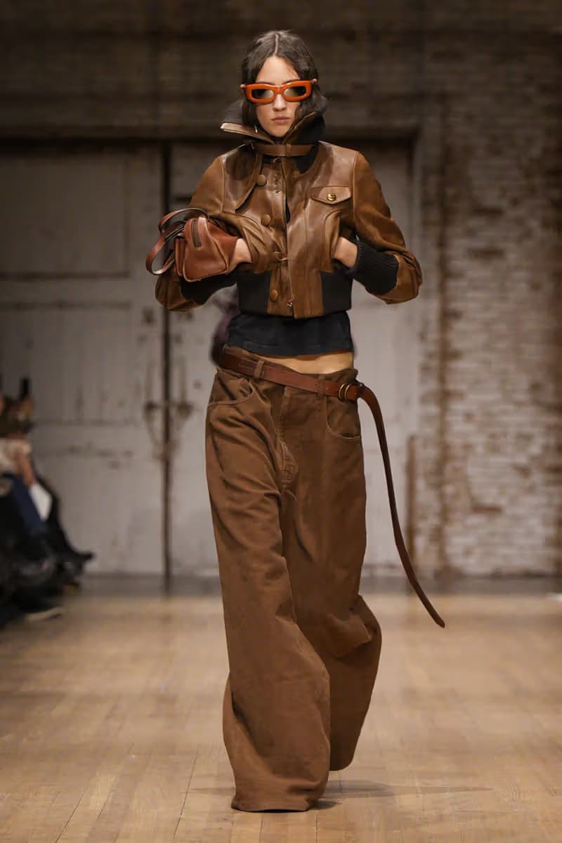 Coach 发布 2025 最新秋冬系列大秀