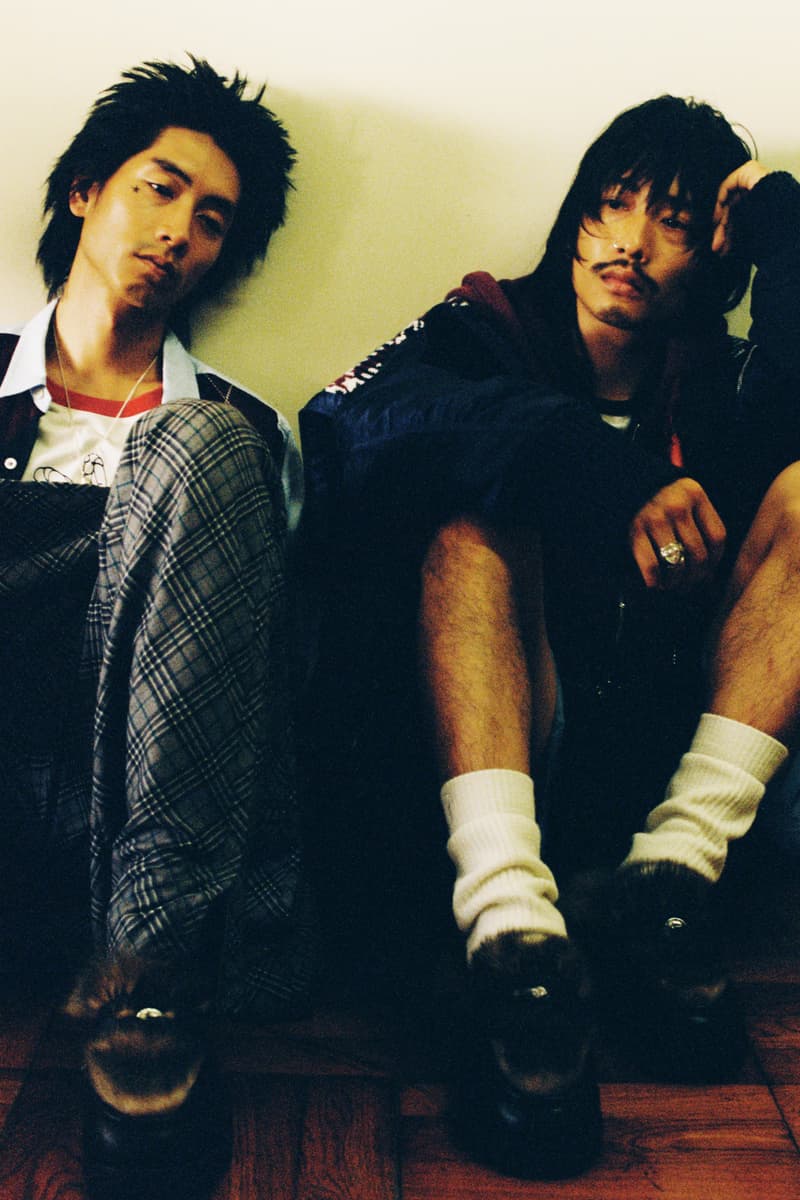 UGG 携手 AMBUSH 推出 2025 春夏联名系列