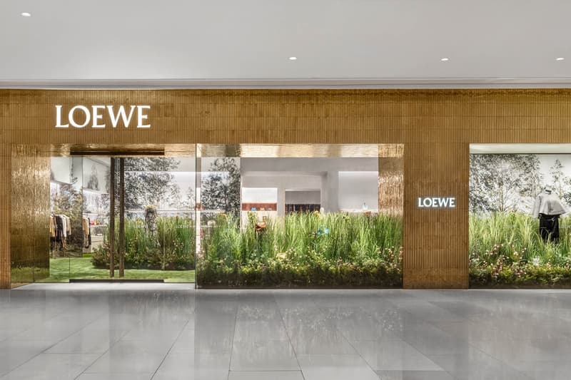 走进上海 CASA LOEWE 旗舰店