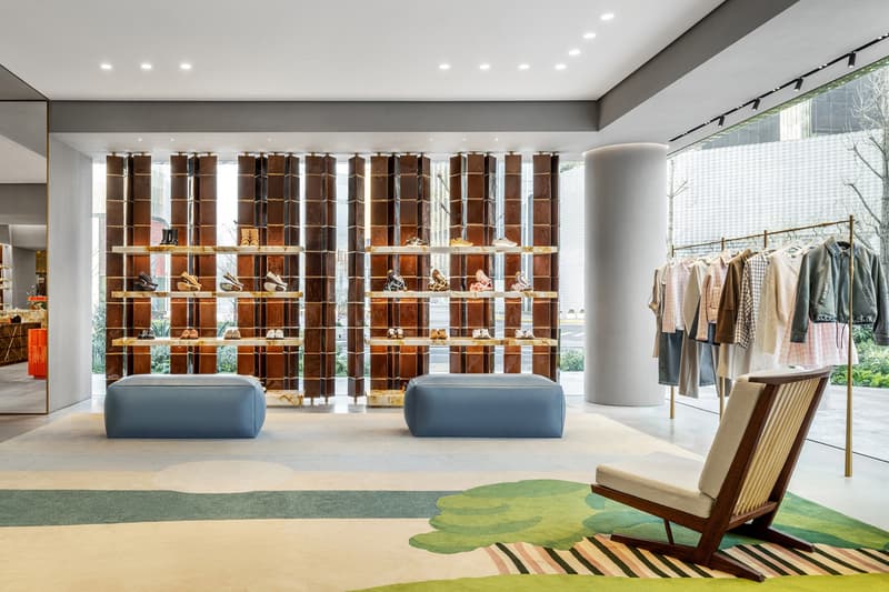 走进上海 CASA LOEWE 旗舰店