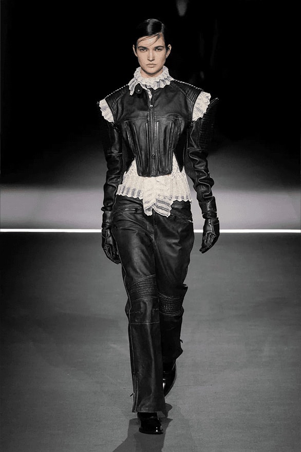 DIOR 2025-2026 秋冬女裝系列大秀登場