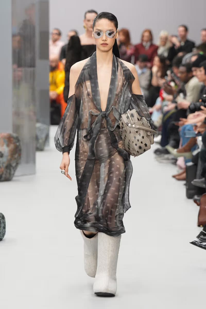 Acne Studios 2025 秋冬系列大秀登陆巴黎时装周