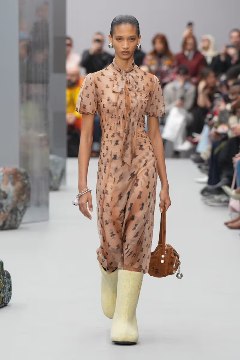 Acne Studios 2025 秋冬系列大秀登陆巴黎时装周