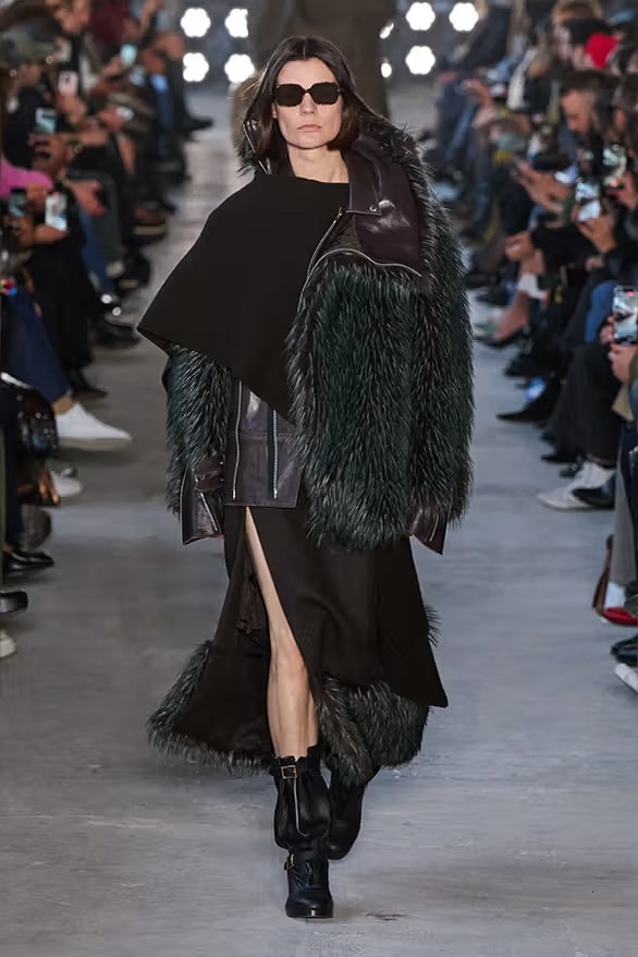 sacai 发布最新 2025 秋冬系列