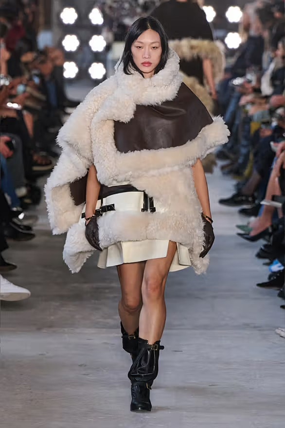 sacai 发布最新 2025 秋冬系列