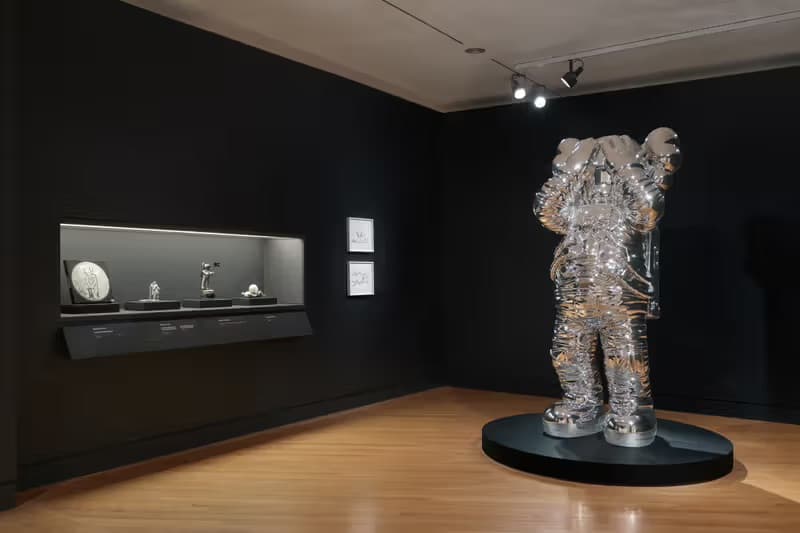 KAWS 最新大型回顾展览《FAMILY》登陆 Crystal Bridges 艺术博物馆