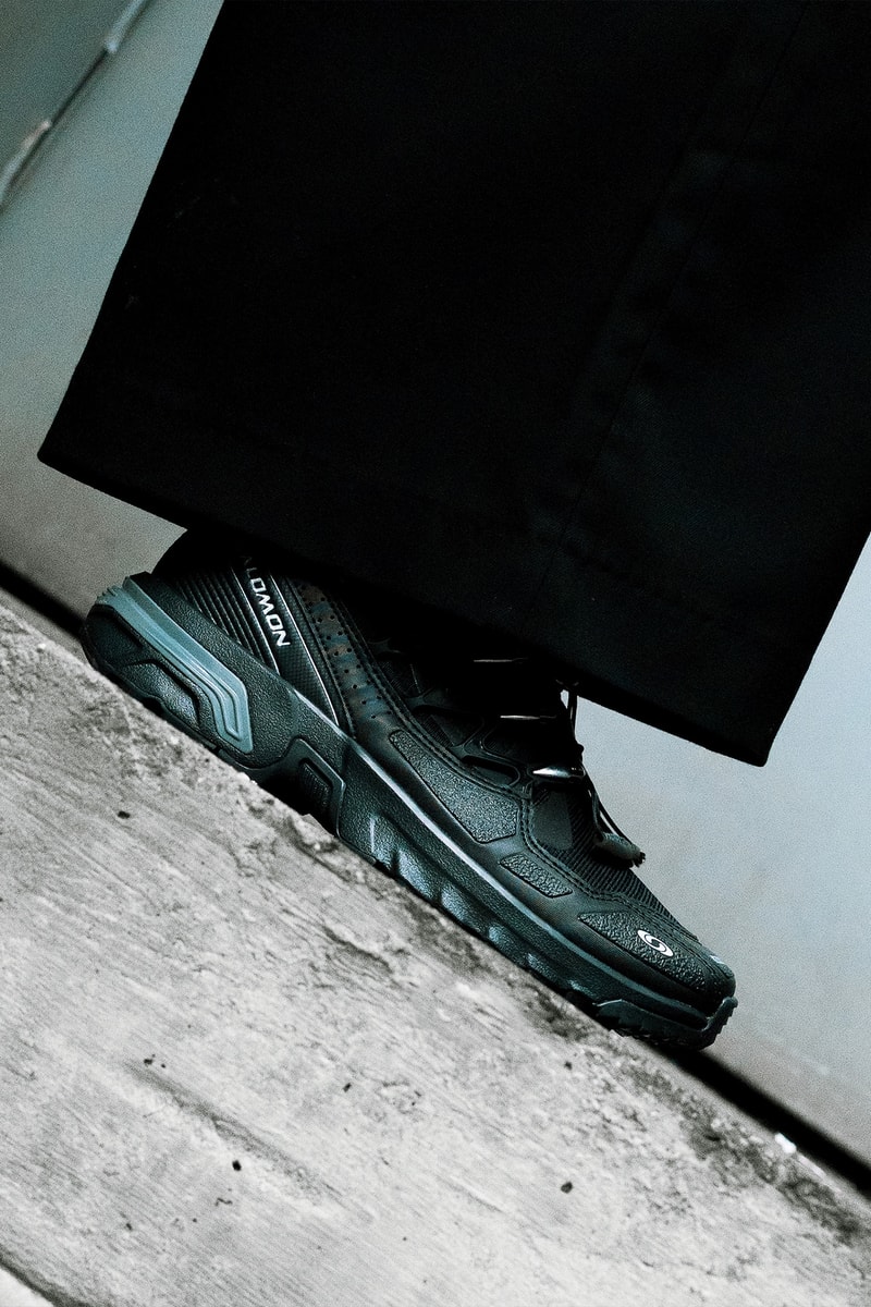 Salomon 推出全新 NIGHT PACK 暗夜系列
