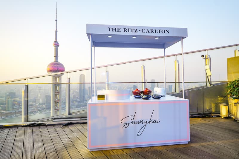 丽思卡尔顿酒店携手梅赛德斯-AMG 马石油 F1 车队呈现精彩赛事周末