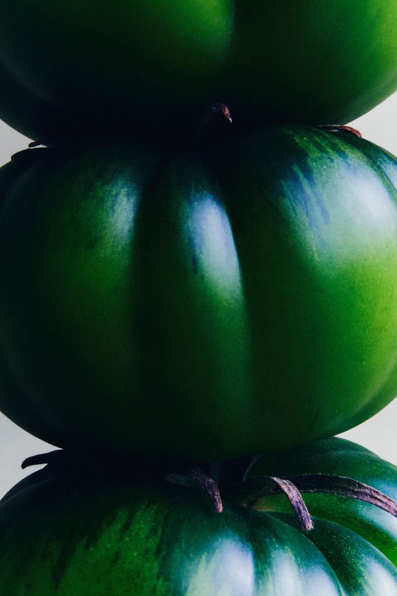 ARKET 发布 2025 春夏系列形象大片