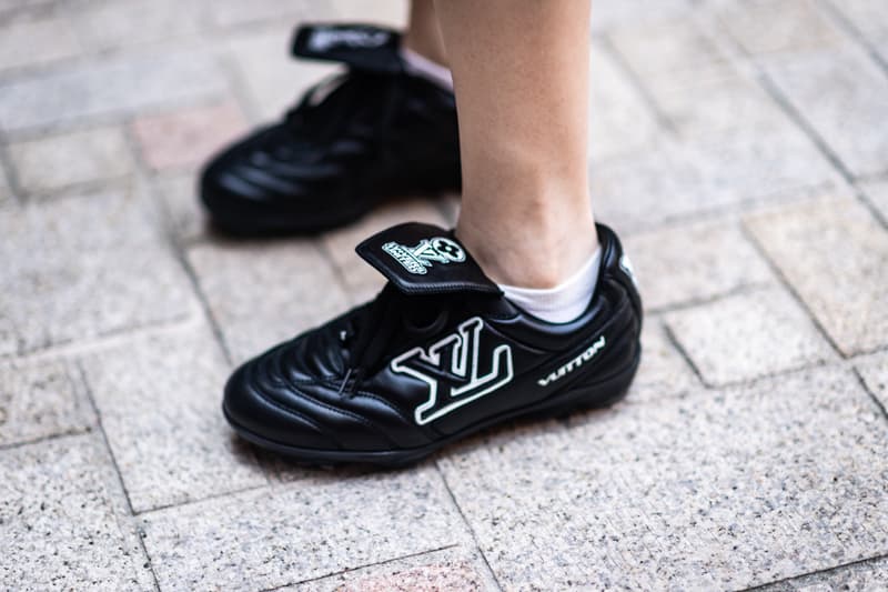 Street Style: 2025 秋冬上海时装周街头鞋款趋势