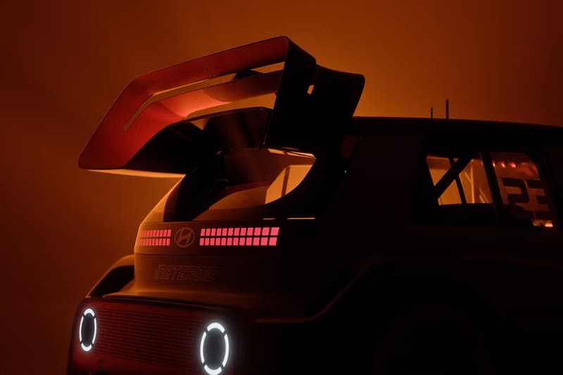 Hyundai 全新電能概念車「INSTEROID」登場