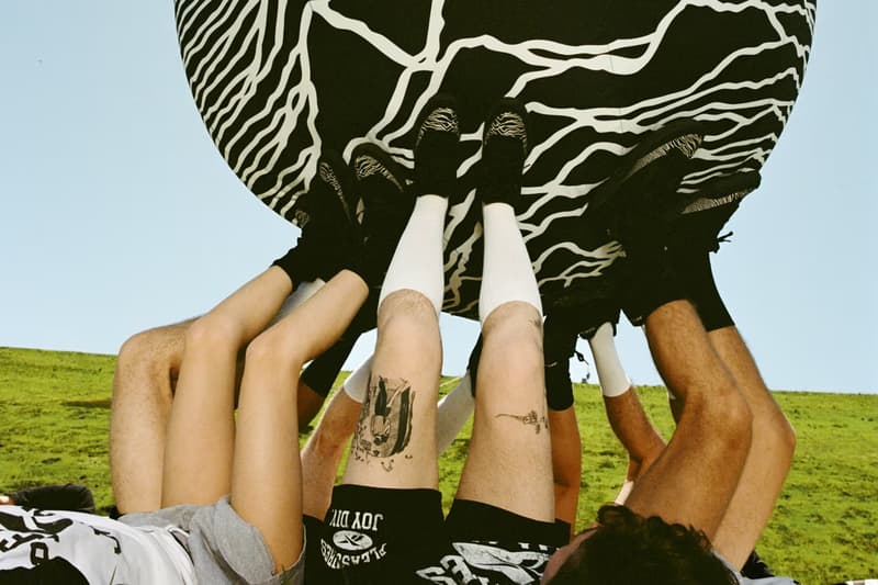 致敬 Joy Division！PLEASURES 宣布聯手 Reebok 打造最新聯名系列