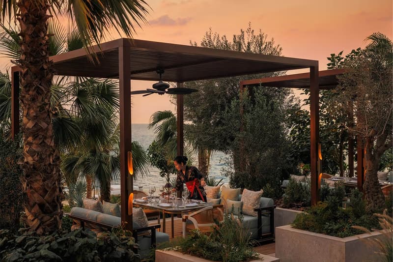 前衛的超級遊艇美學！迪拜 Jumeirah 卓美亞港灣酒店開幕