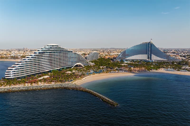 前衛的超級遊艇美學！迪拜 Jumeirah 卓美亞港灣酒店開幕