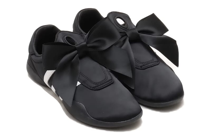 芭蕾熱潮再添新員！atmos Pink x adidas Taekwondo Mei 最新聯名鞋款可愛登場