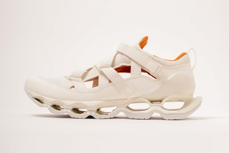 Mizuno Sportstyle 推出全新 Wave Prophecy Strap 涼鞋