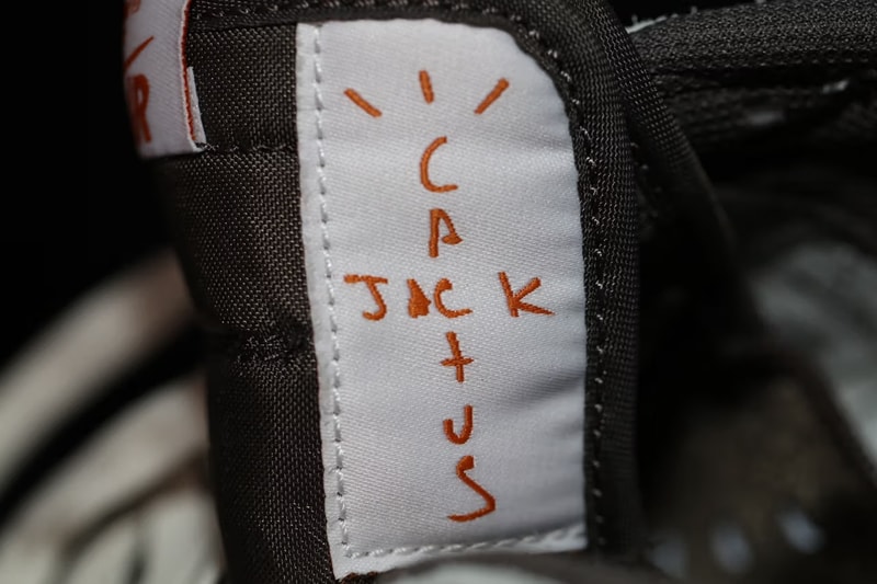 近覽 Travis Scott x Air Jordan 1「Reverse Mocha」樣品鞋款