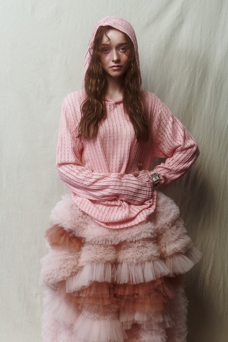 韩国设计师品牌 1.7KG 释出 2025 春夏首季系列