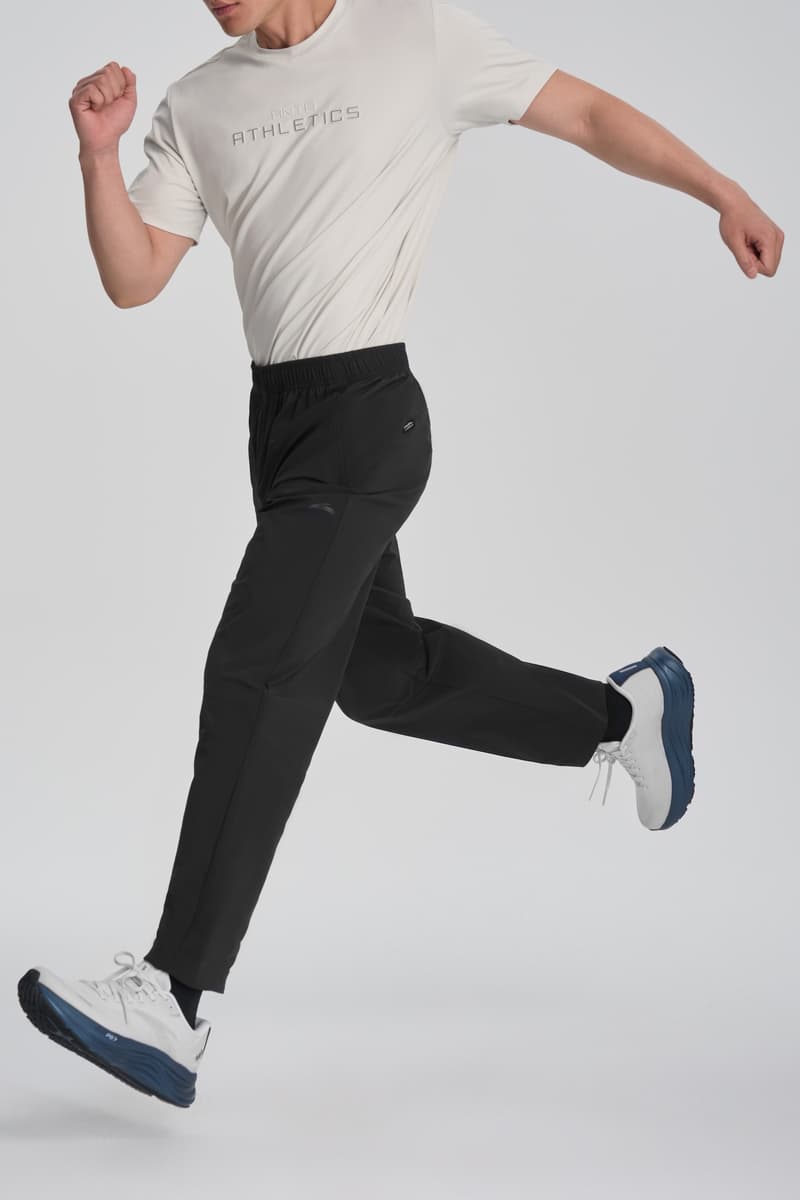 安踏推出全新 A-Flex 型动裤