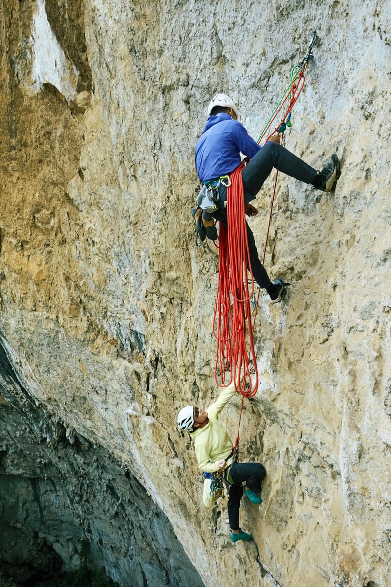 ARC'TERYX 始祖鸟风壳系列全新配色发布