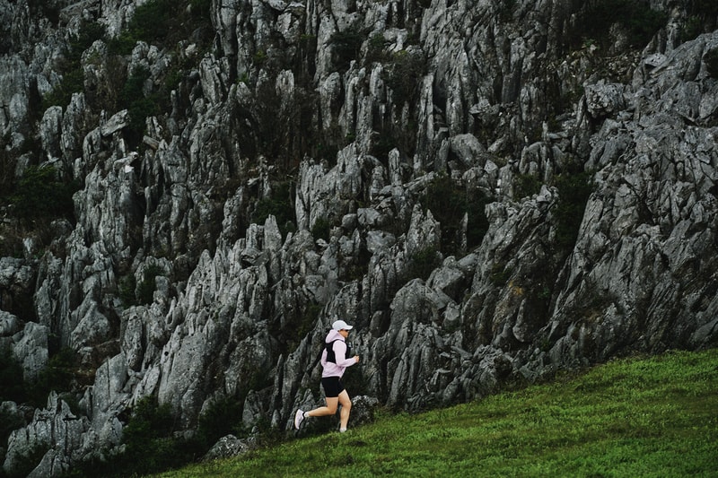 ARC'TERYX 始祖鸟风壳系列全新配色发布