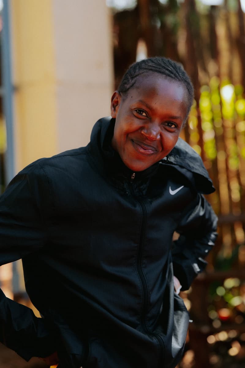 Nike 与肯尼亚名将 Faith Kipyegon 共同发起 Breaking4 破四计划
