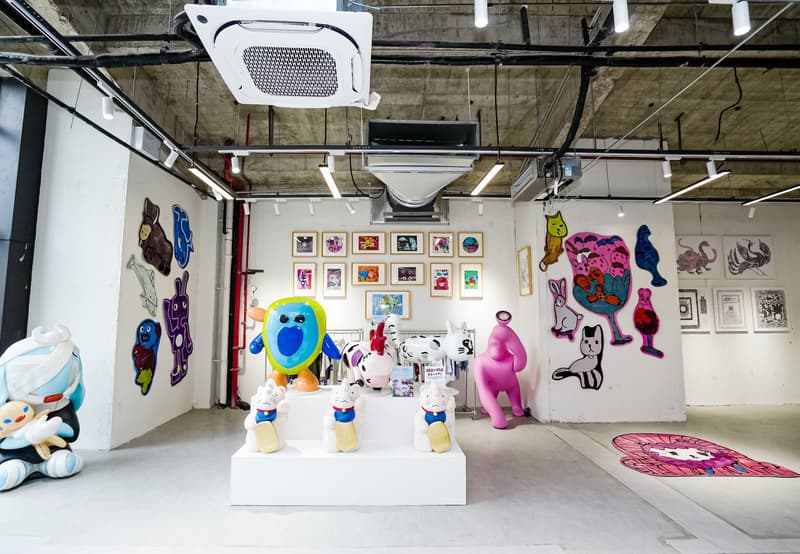 走进 RÈSIMPLE SHOWROOM 2025 秋冬系列预览