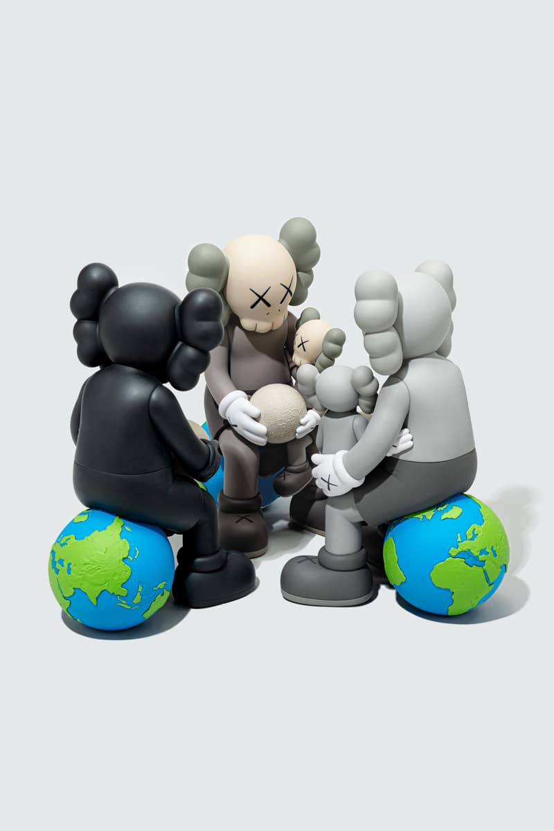 《KAWS:HOLIDAY》泰国站限量系列完整揭晓