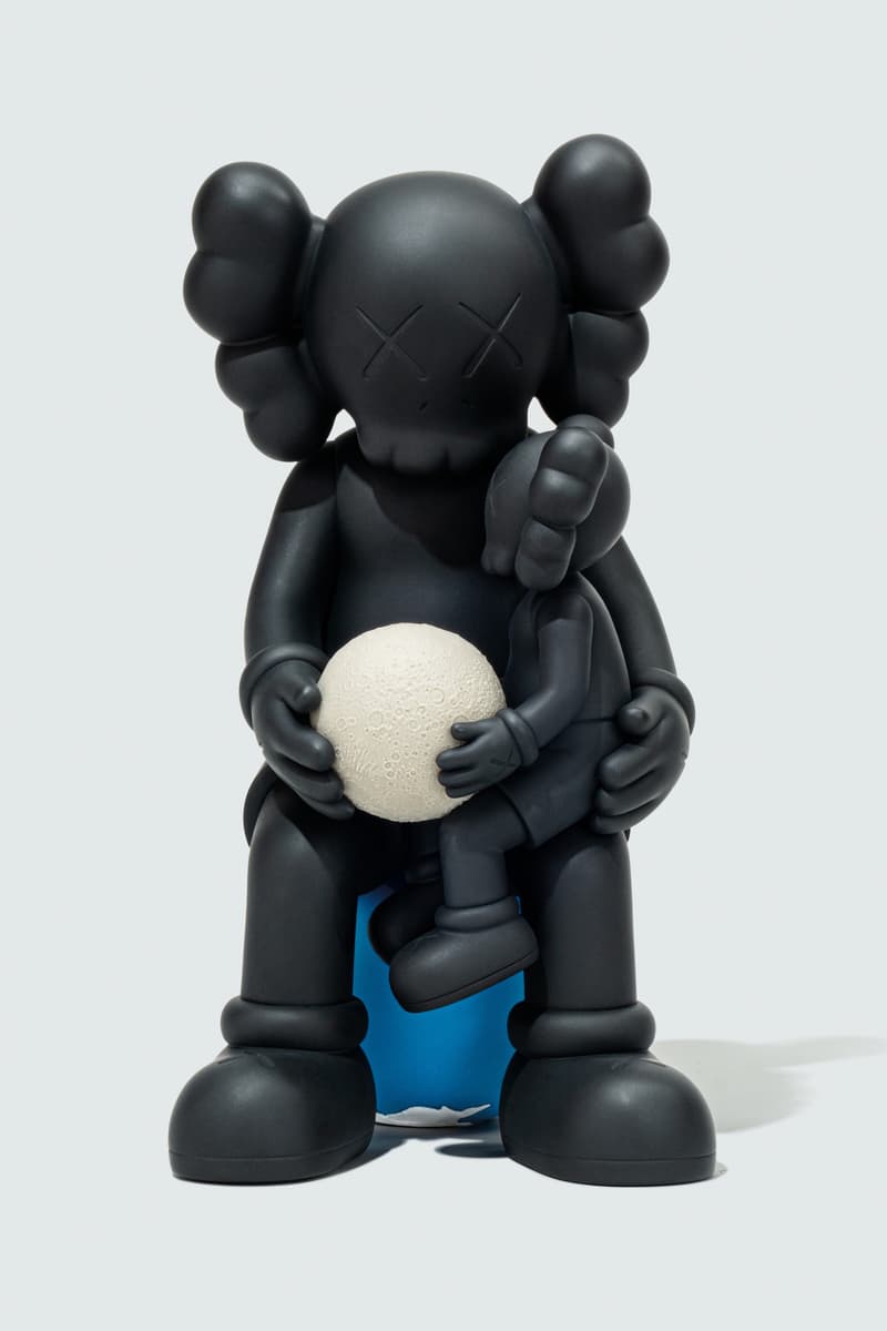 《KAWS:HOLIDAY》泰国站限量系列完整揭晓